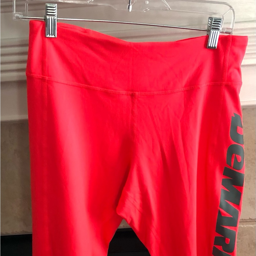 Demarini WomenYard Work Training Capri Pull-On Pink Size L NWT Elastic Waist = M